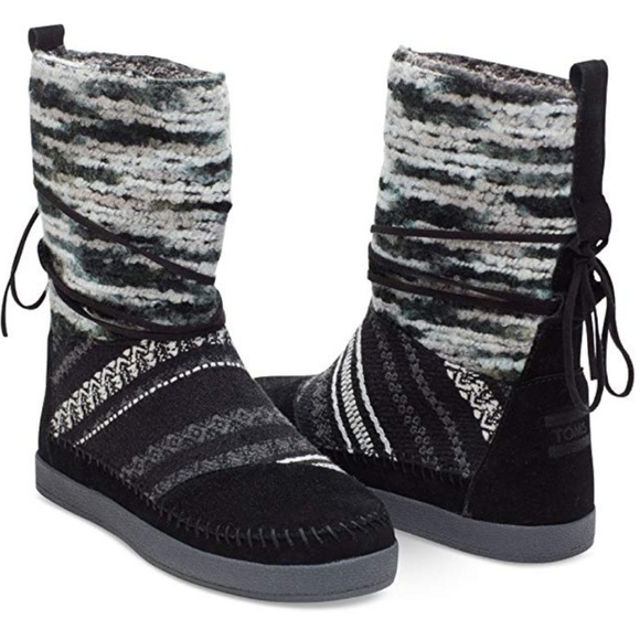 Toms Comfy Boots - Picture 1 of 6